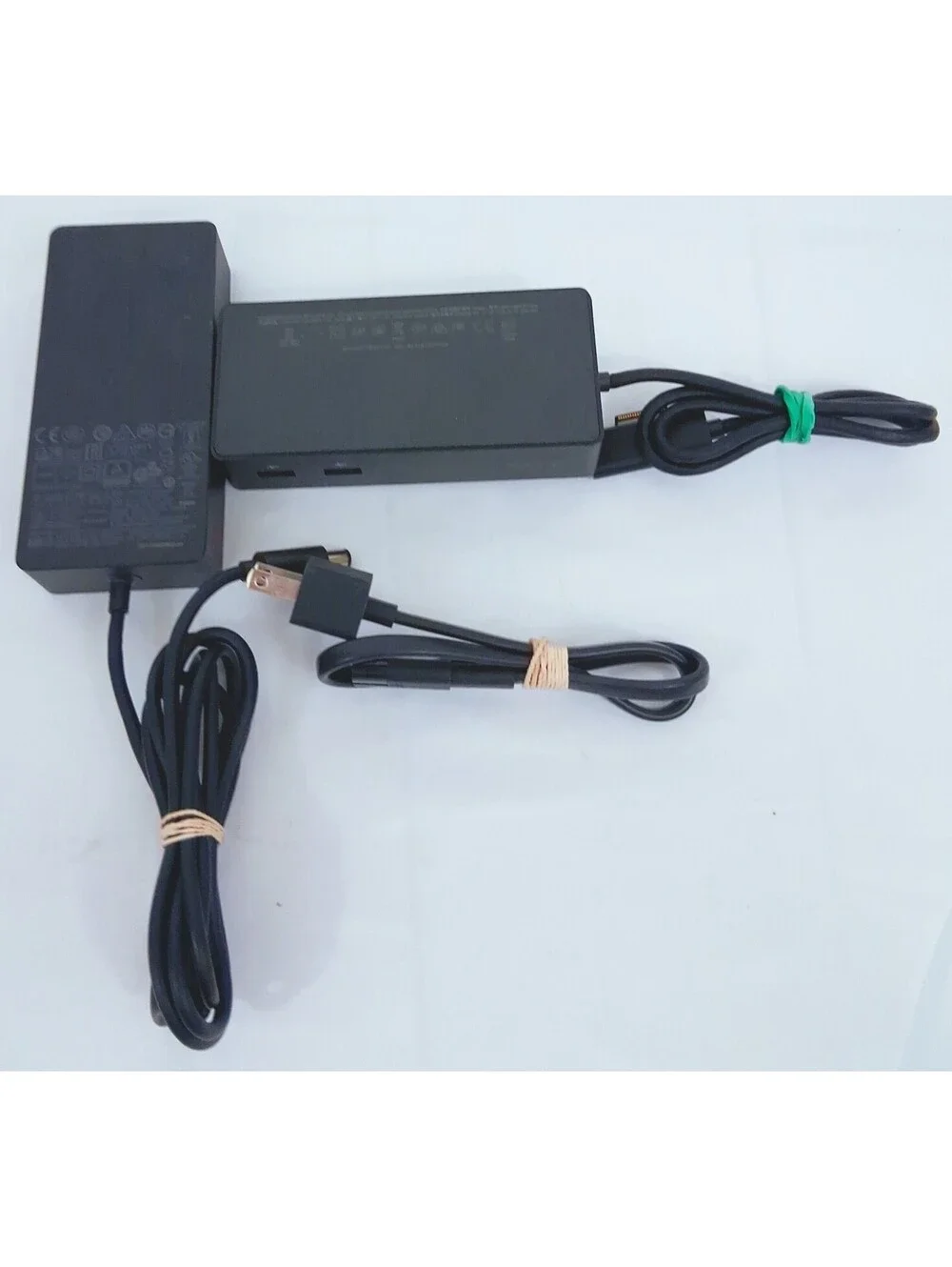 MICROSOFT Docking 1661 & Power Supply 1749